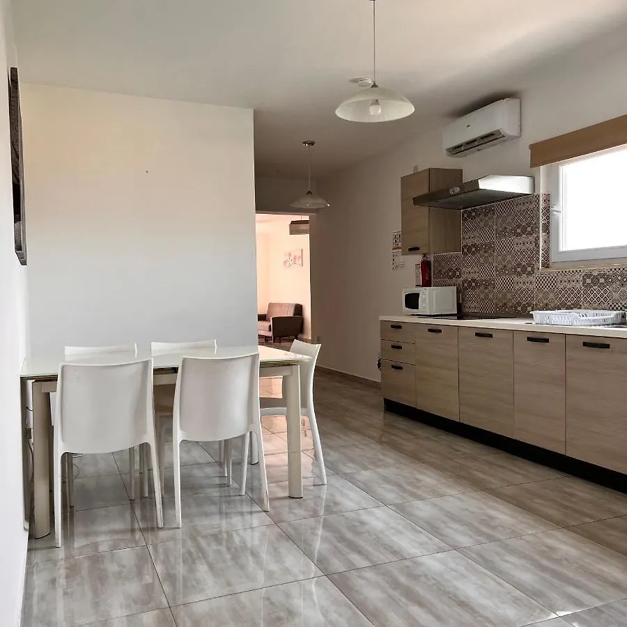 F4 Modern And Bright Apartment In Malta Msida 0*,